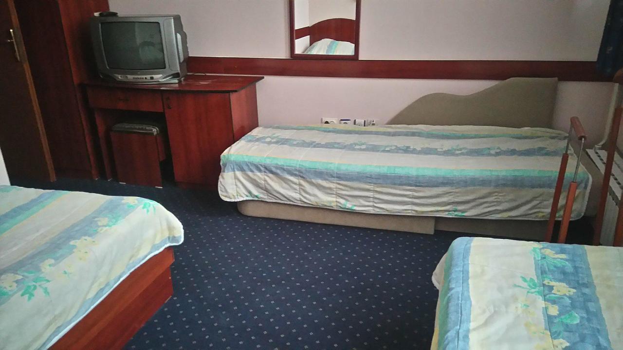 Hotel Mimoza Kumanovo Exterior foto